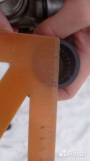 Крестовина на ивека tracker