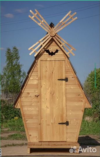 Уличный туалет деревянный TOP230