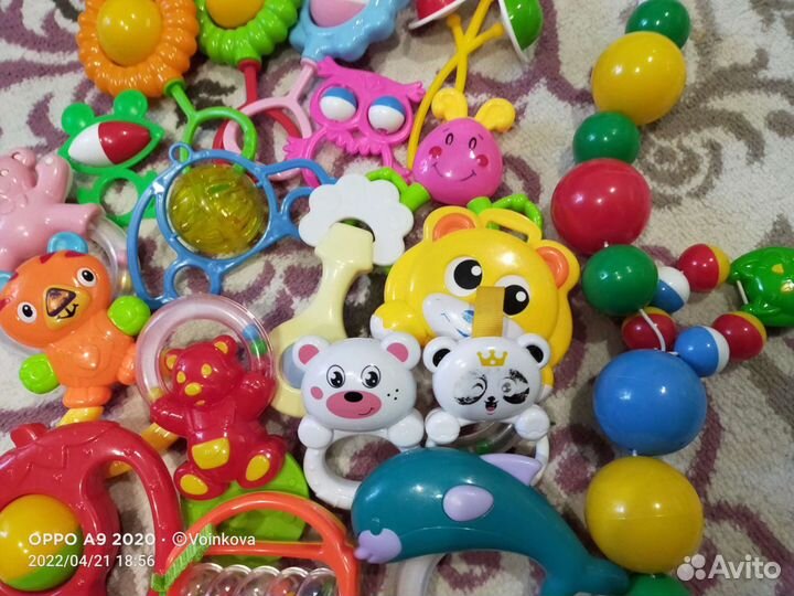 Игрушки погремушки