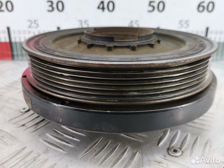 Шкив коленвала BMW 5 F07/F10/F11 2011