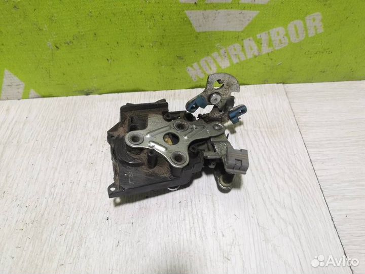 Замок двери передней правой Шевроле Ланос