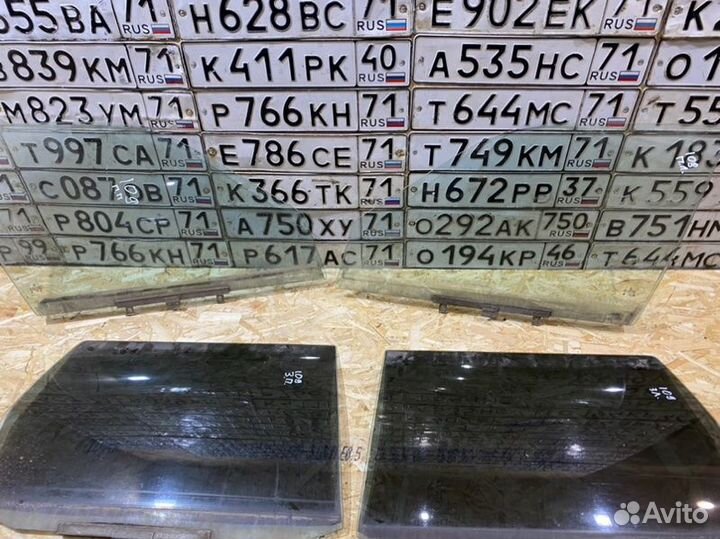 Стекло двери Volkswagen Passat B3 универсал 1.8