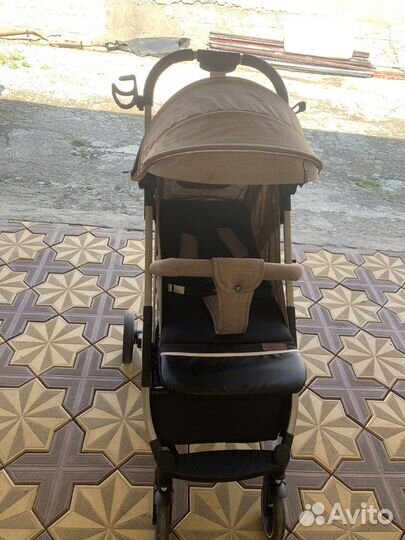 Прогулочная коляска luxmom