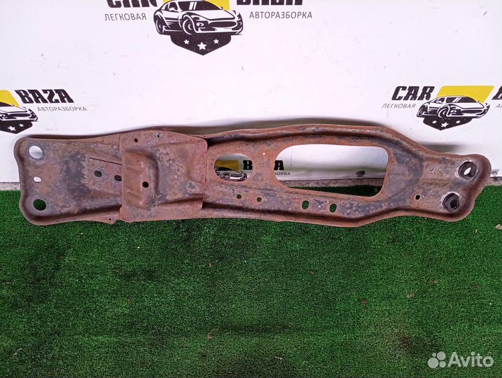 Балка подвески передняя (подрамник) Mazda 626