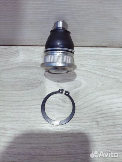 Шаровая опора Nissan almera G15 Лев, Прав