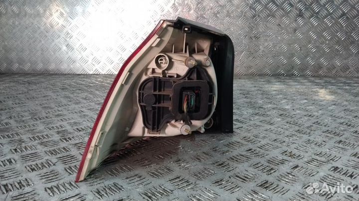 Фонарь 1K6945096E Volkswagen Golf 5 (2003-2009)