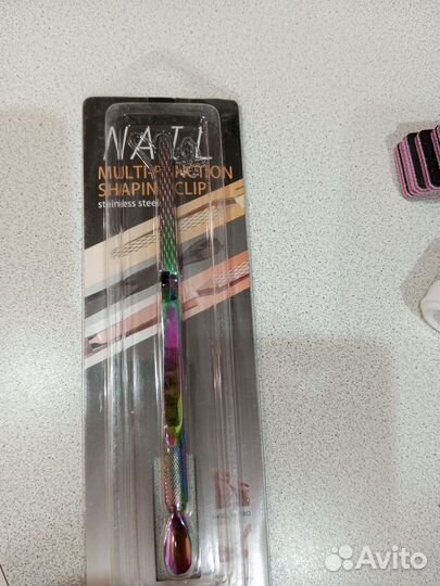 Для наращивания ногтей