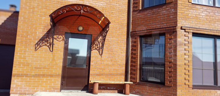 Дом 250 м² на участке 15 сот.