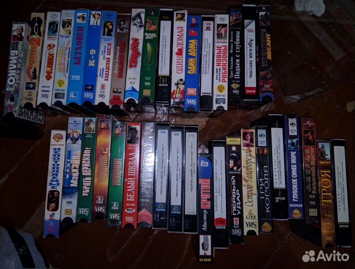 Видеокассеты с фильмами