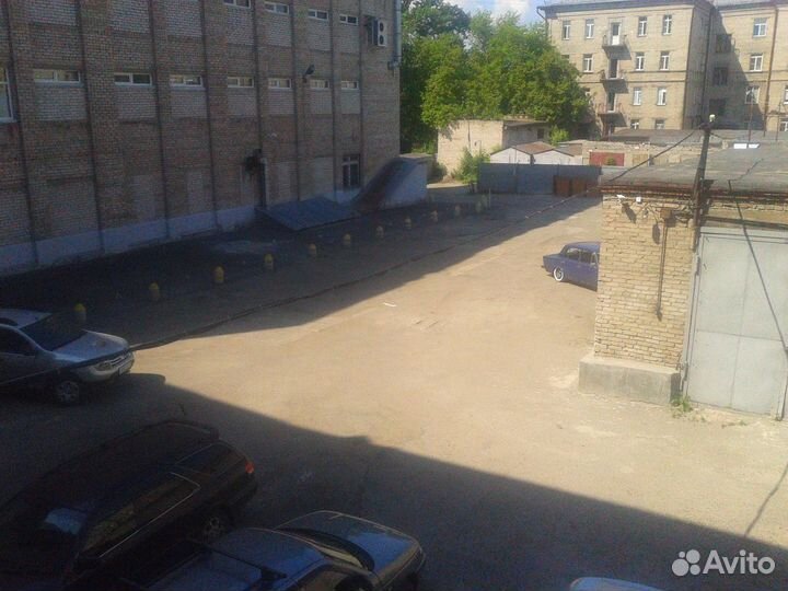 Сторож на автостоянку