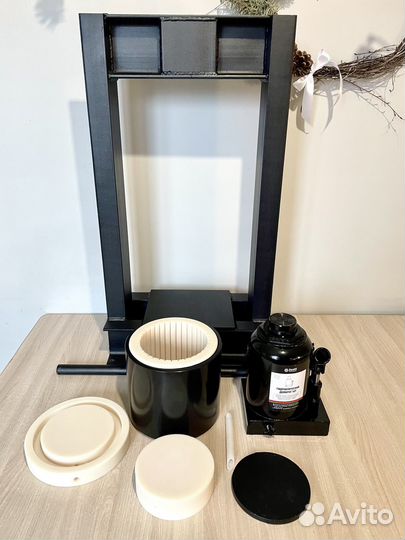 Маслопресс холодного отжима 50т капролон