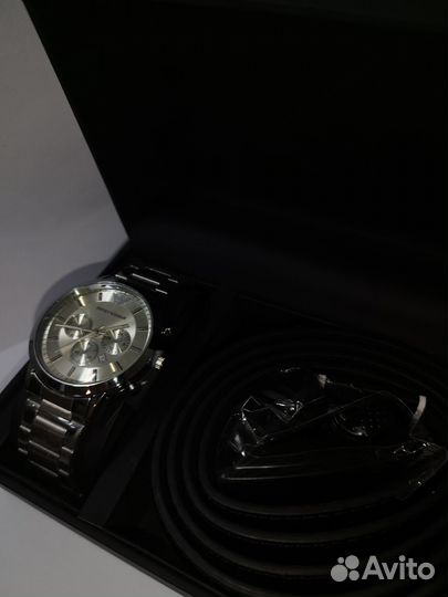 Часы emporio armani