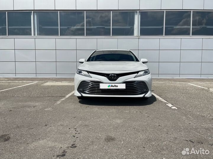 Toyota Camry 2.5 AT, 2018, 120 000 км