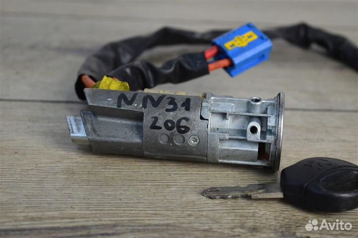 Замок зажигания peugeot 206