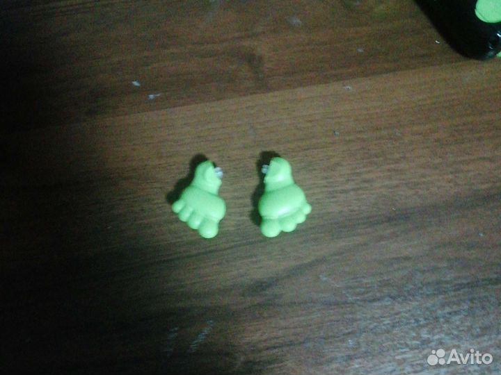 Джонни Черепок с 2 бластерами