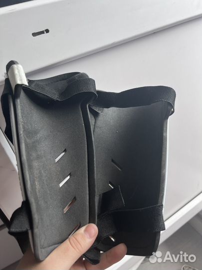 Щитки футбольные nike