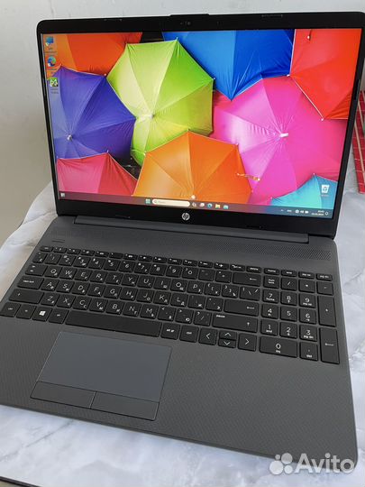 Новенький HP i3-1005G1 на SSD