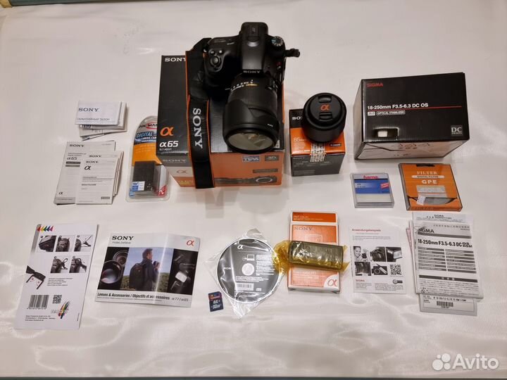 Зеркалка Sony SLT-A65V + 2 объектива + пульт ду