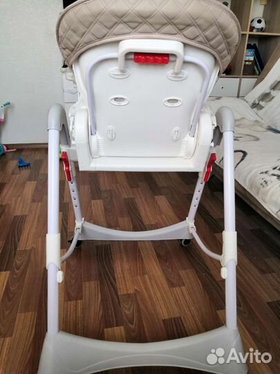 Стульчик для кормления babyton