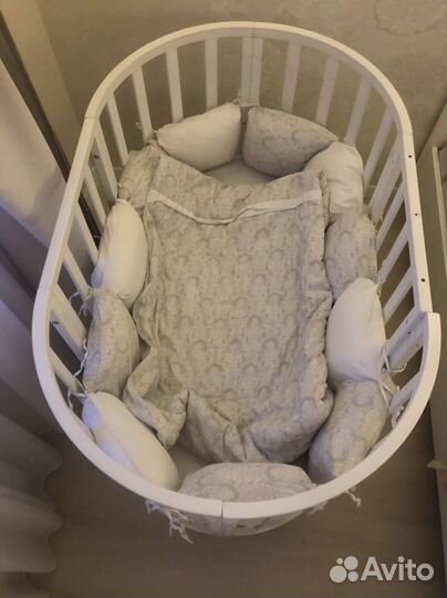 Детская кроватка с маятником трансформер круглая