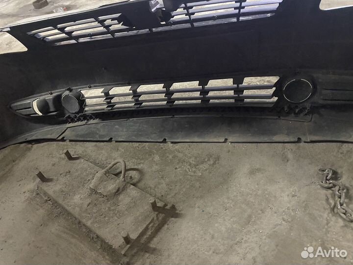 Бампер передний на LADA priora 1