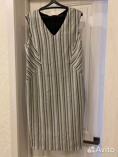 Платье фирма M&S