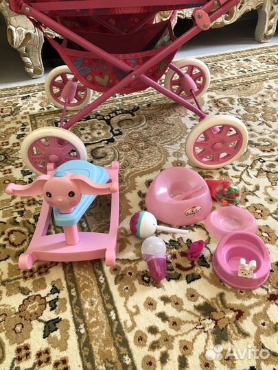 Коляска кукольная