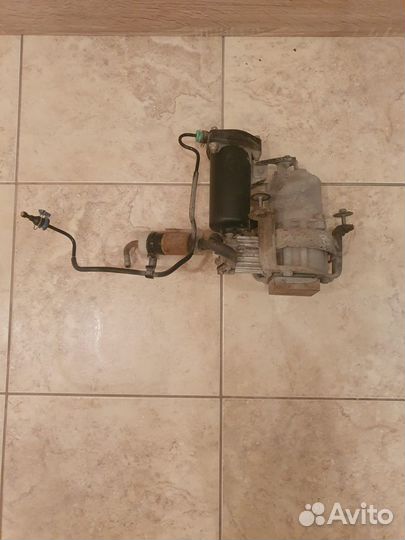 Компрессор пневмоподвески Lexus RX300