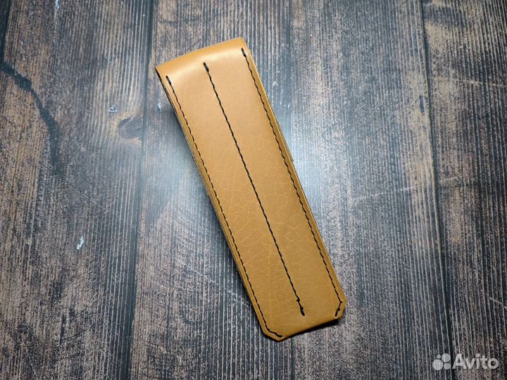 Кожаный пенал для ручек