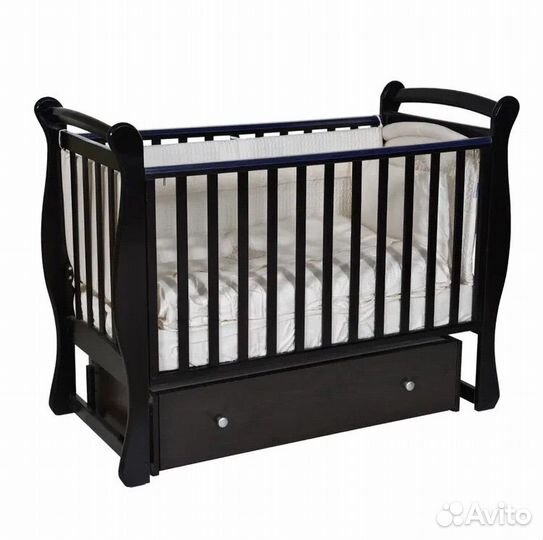 Детская кровать б/у