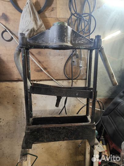 Станина под пресс для гаража