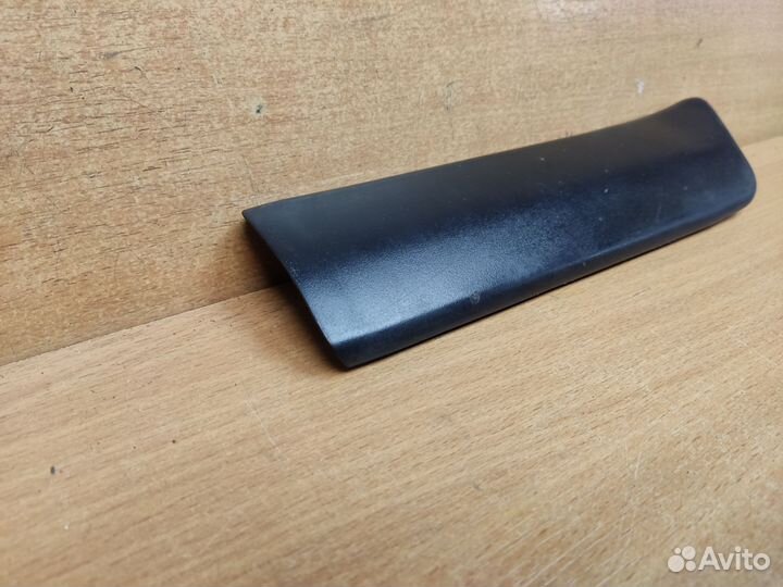 Молдинг крыла передний правый, Volvo 850