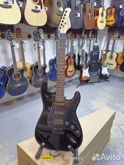 Электрогитара