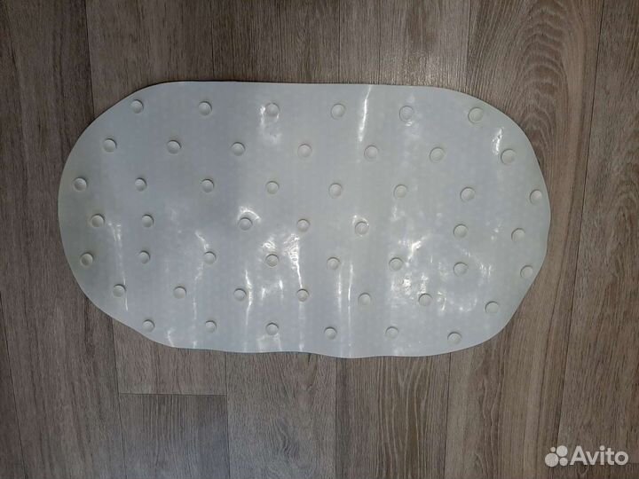 Коврик для ванны