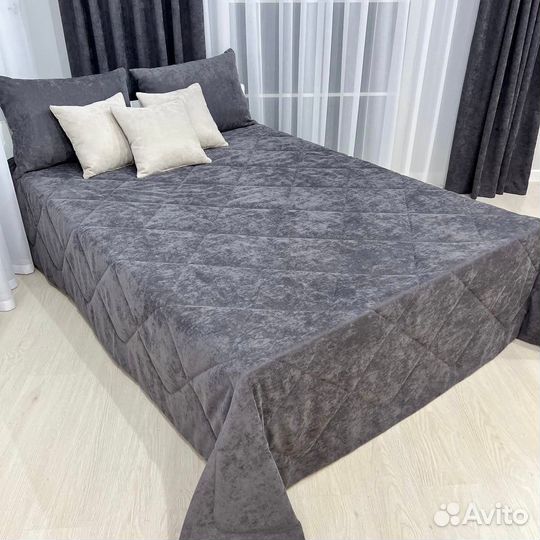 Шторы и покрывало