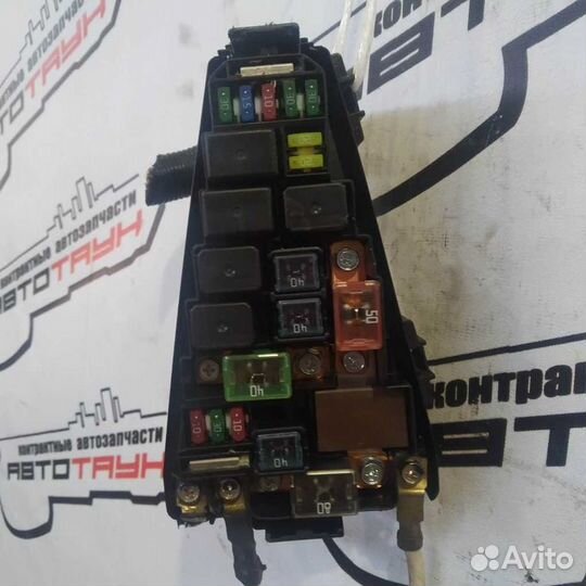 Блок предохранителей honda FIT GD1 GD2 GD3 GD4 L13
