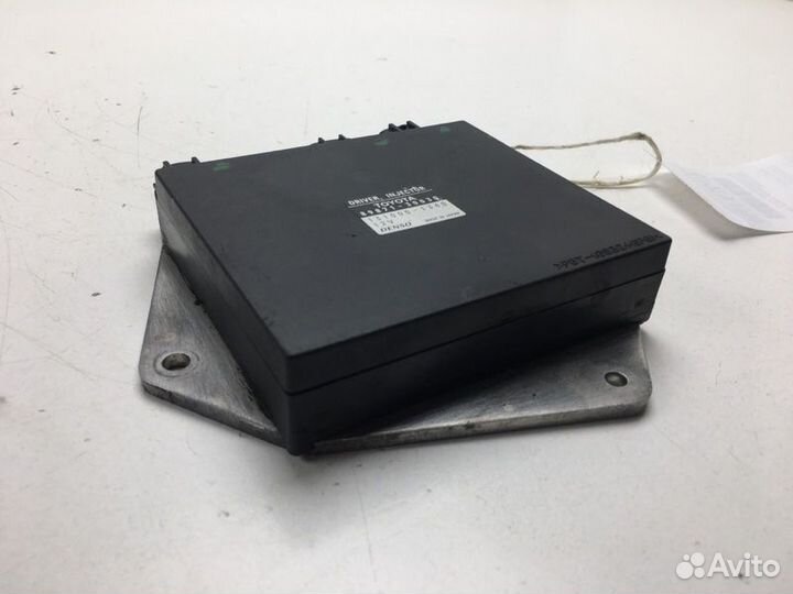 Блок управления форсунками Lexus Gs300 GRS190