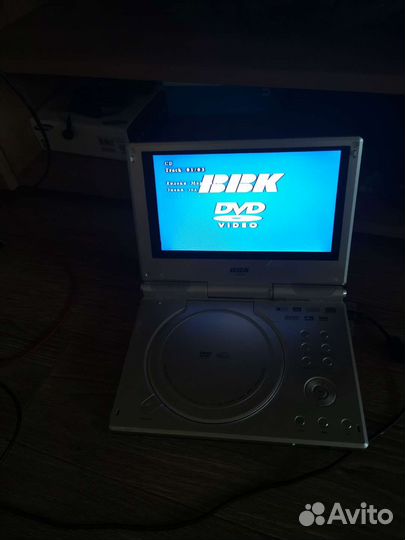 Портативный видеопроигрыватель