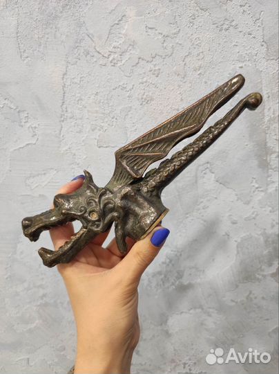 Орехокол дракон СССР