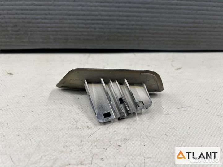 Крышка форсунки омывателя передний правый subaru O