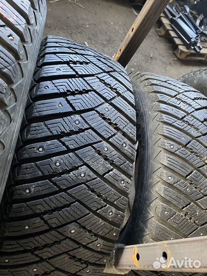 Goodyear Cargo Ultra Grip 245/65 R17 111