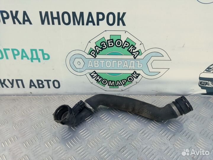 Патрубок радиатора нижний BMW X5 E53 M54B30 2002г