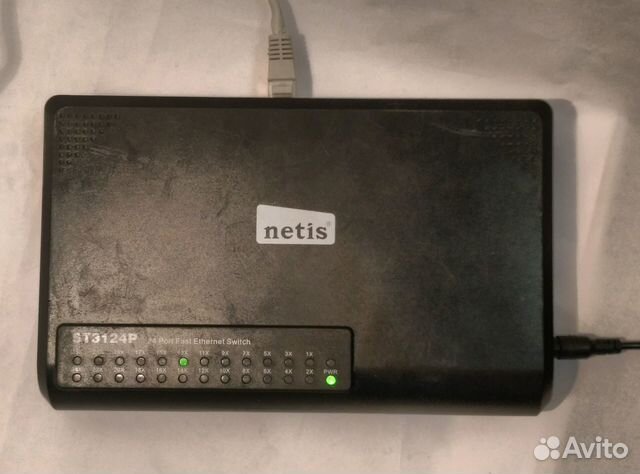 Ethernet коммутатор 24-портовый Netis ST3124P