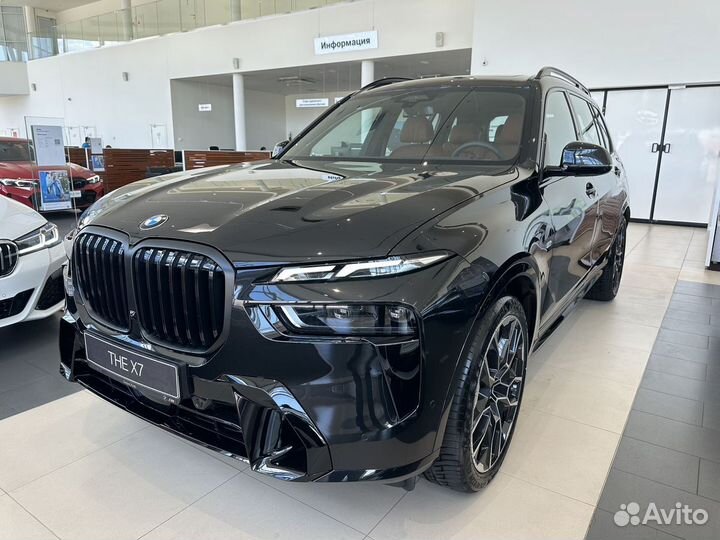 BMW X7 3.0 AT, 2023