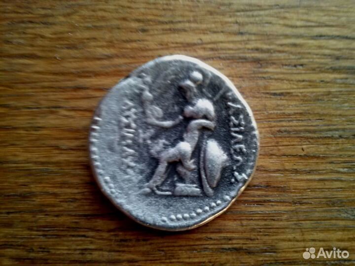 Древние монеты