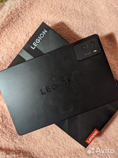 Lenovo Legion Y700 2025