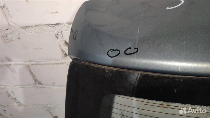 Дверь багажника Subaru Outback