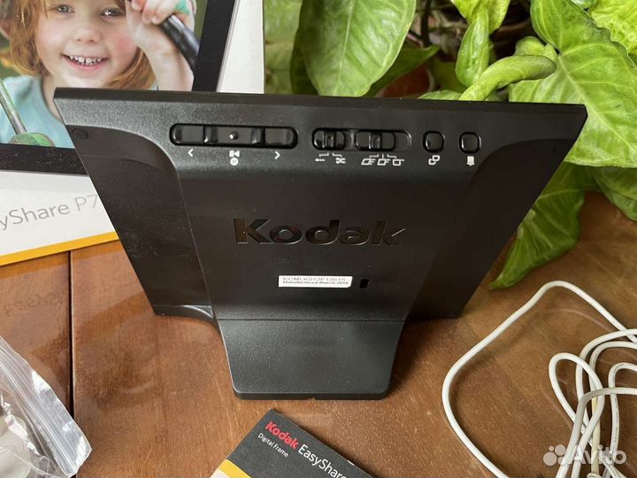 Цифровая фоторамка Kodak EasyShare P725 Новая