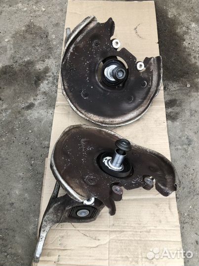 Audi A4 b8 A5 кулак задний цапфа