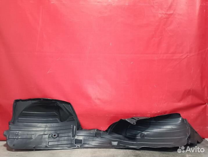 Подкрылок передний левый Nissan Qashqai 1